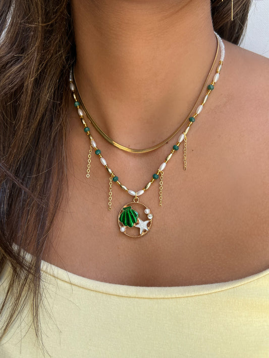 Green shell necklace