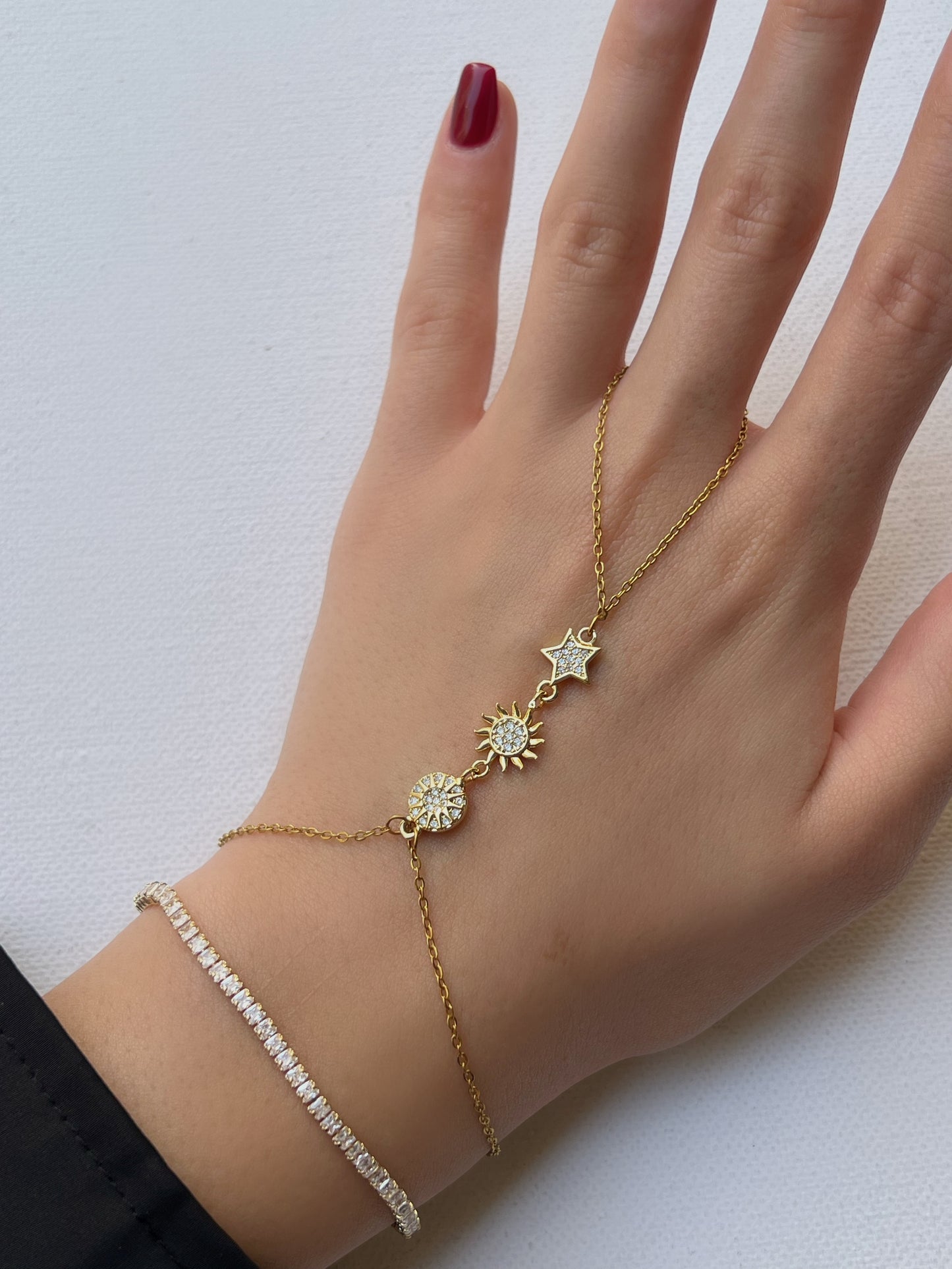 Stars & Moon Handchain