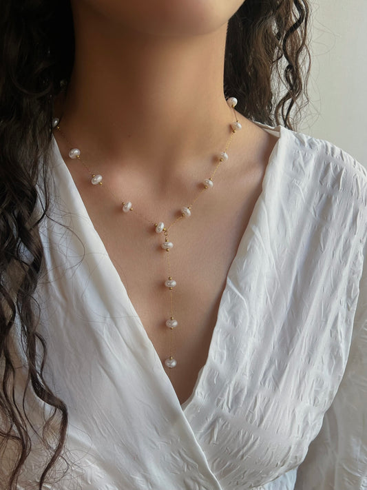 Pearl Y necklace