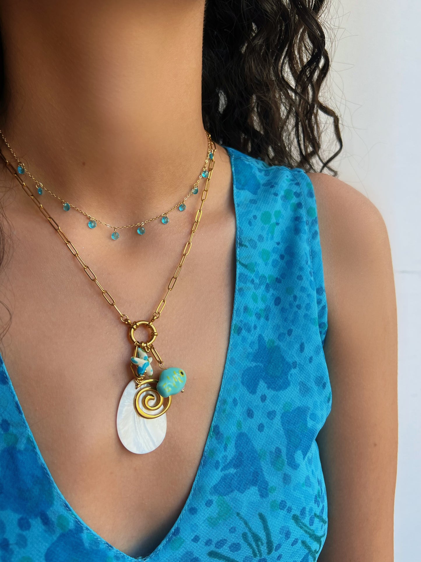 Blue crystals necklace