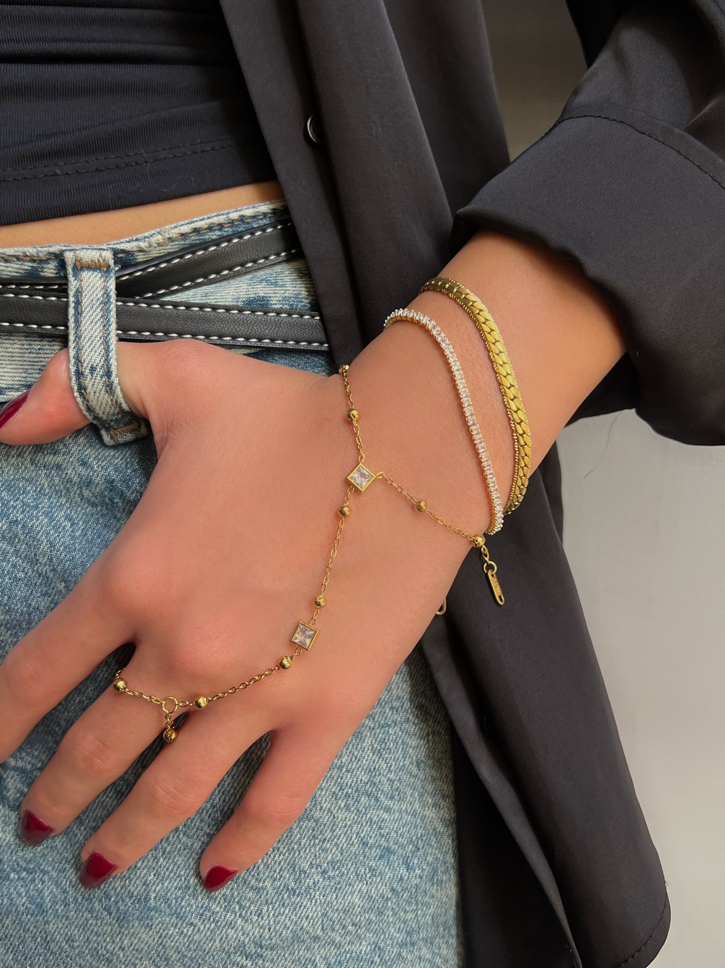 Cube Diamond Handchain