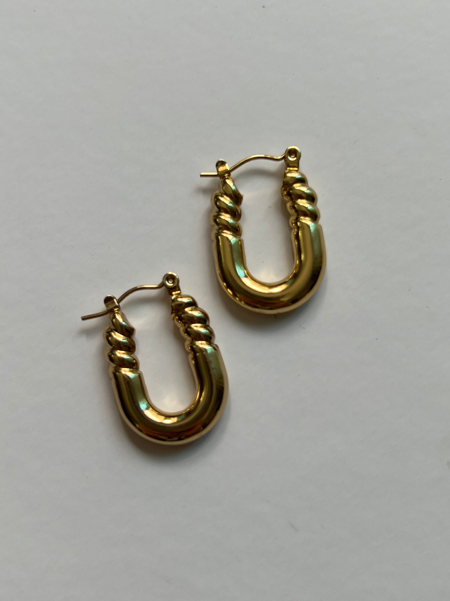 The “U” earrings