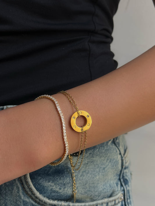 Round Statement Bracelet